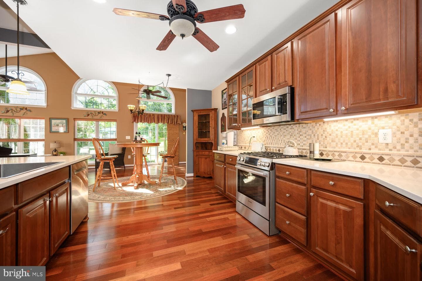 807 Harmony Way photo 24