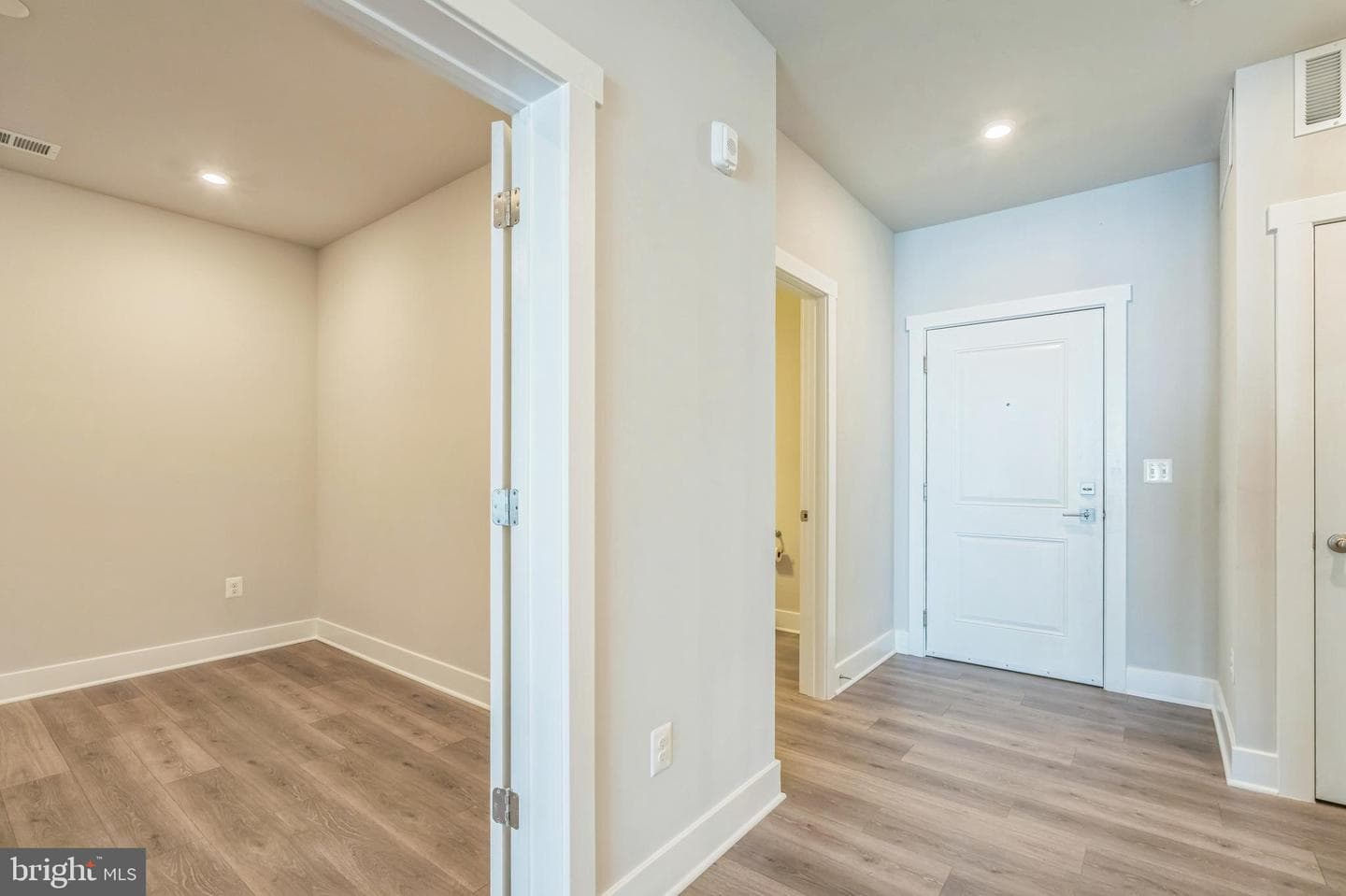 630 Warbler Way #2233 photo 2