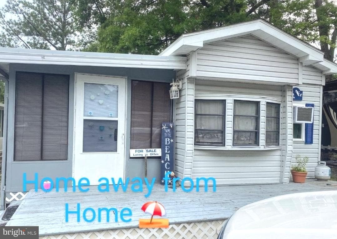 111 Beach Harbor F, Grasonville