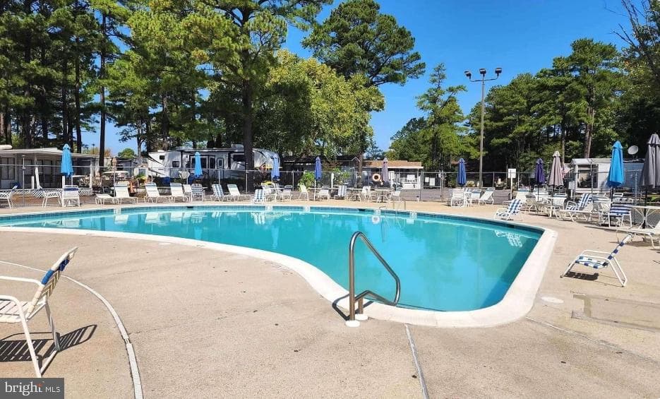 111 Beach Harbor F photo 8