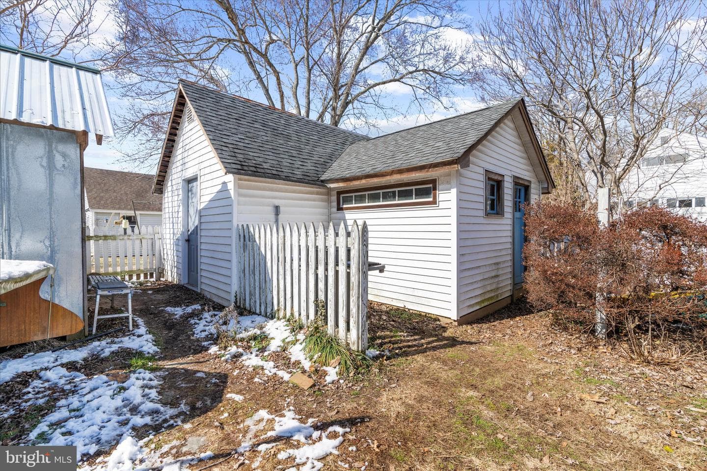 104 Windsor Avenue photo 36