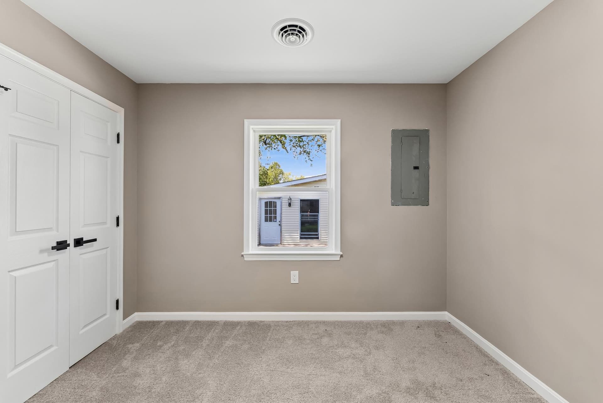 1906 Harbor Drive photo 32