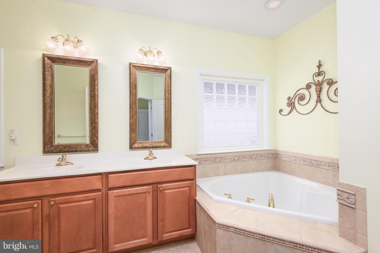 125 Encore Court photo 15