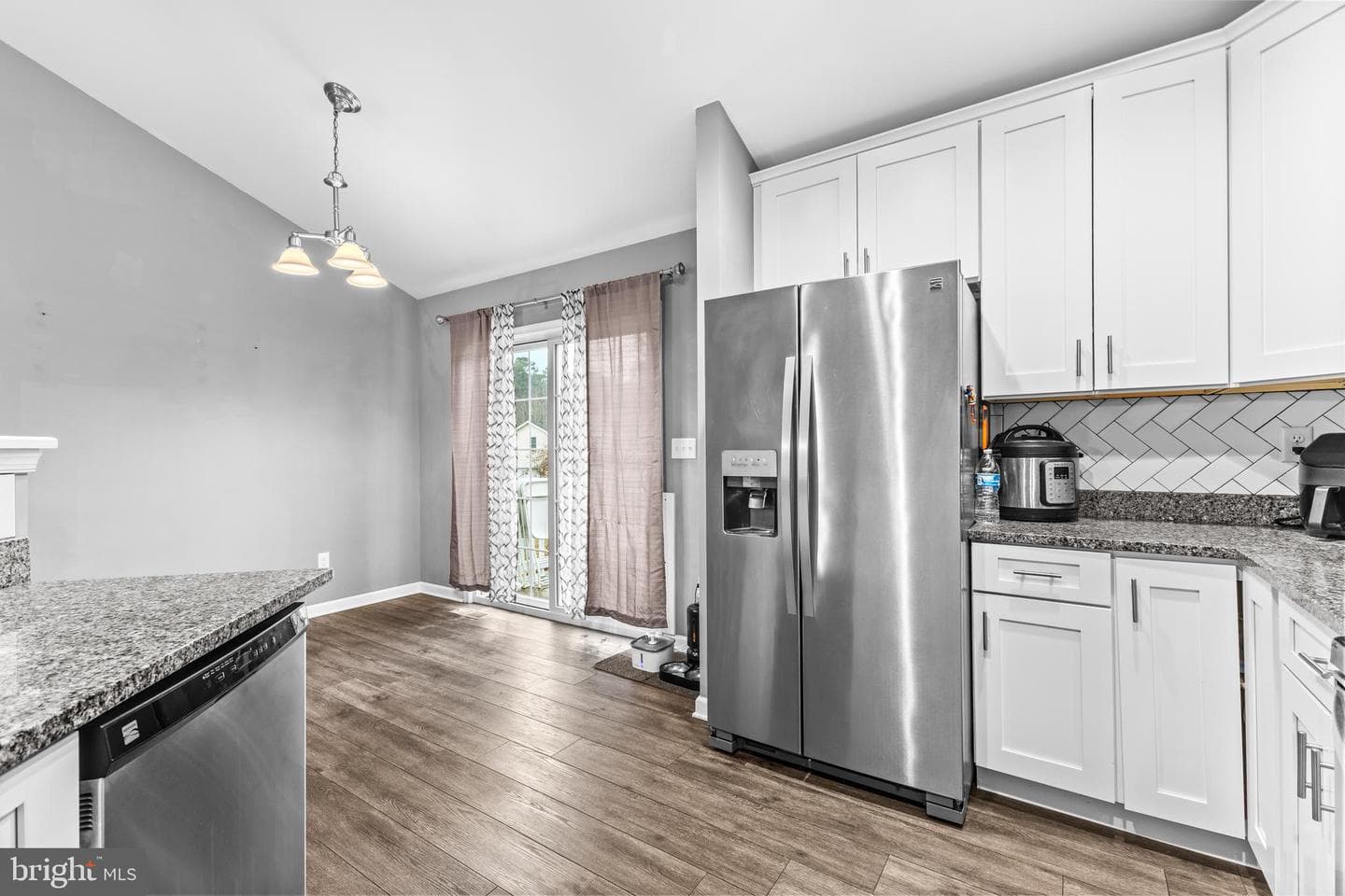 206 Melvin Avenue photo 10