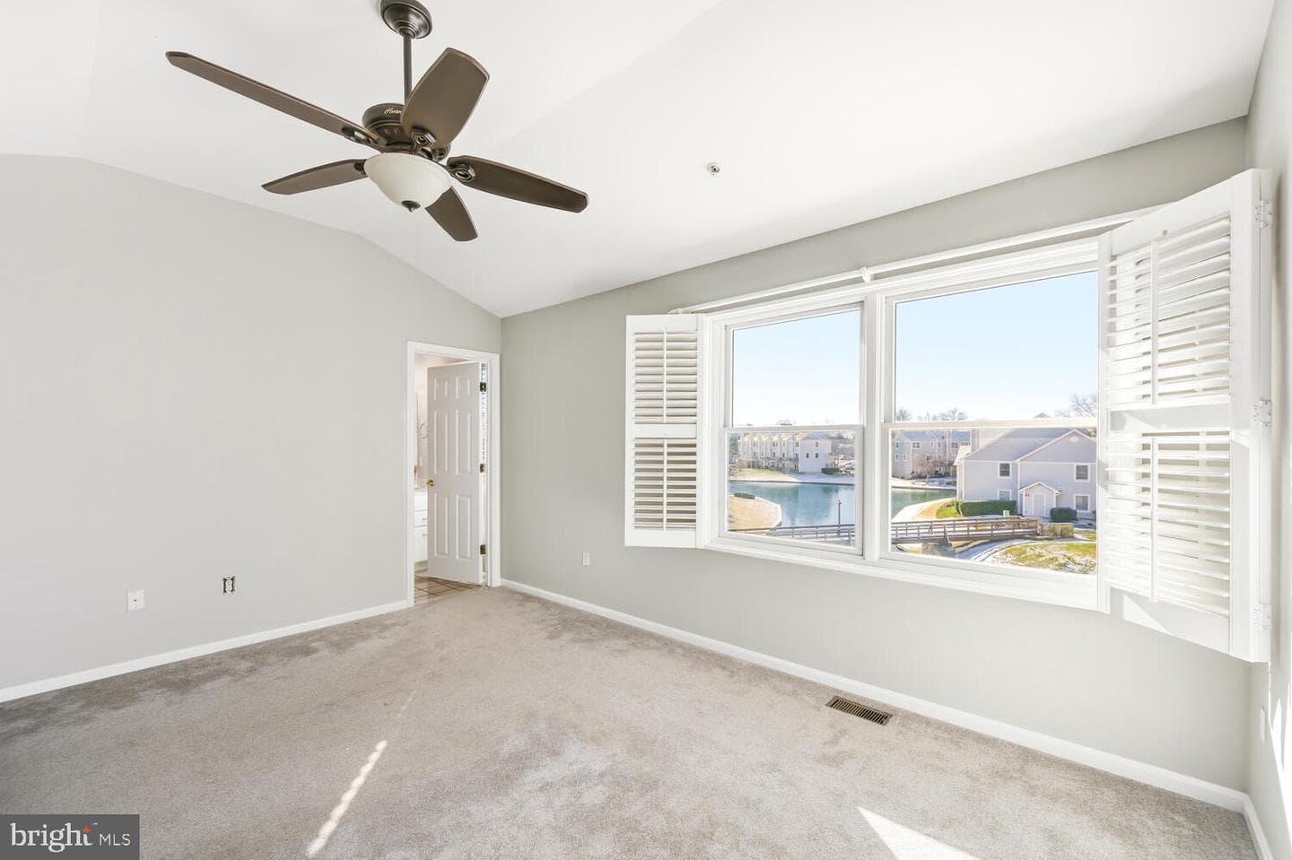 402 Blenny Lane photo 19