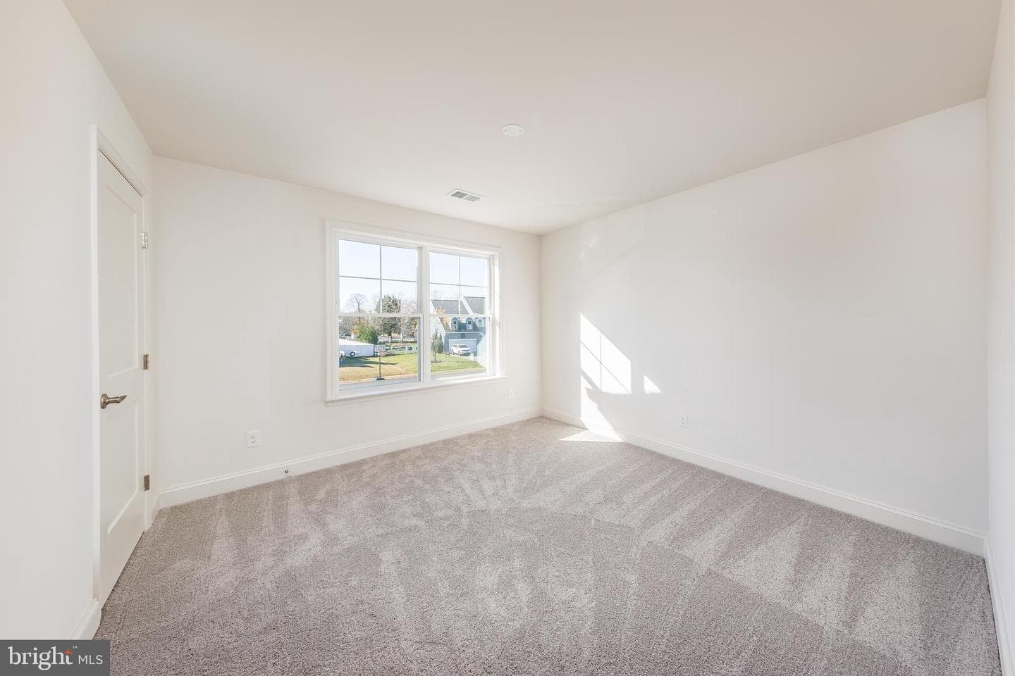 303 Queen Anne Club Drive photo 44