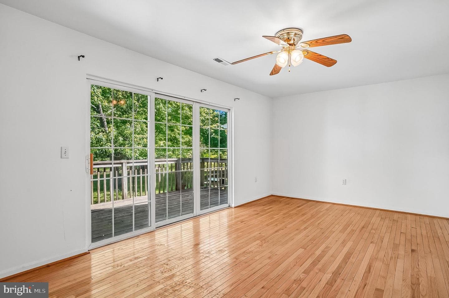 1025 Dundee Court photo 12