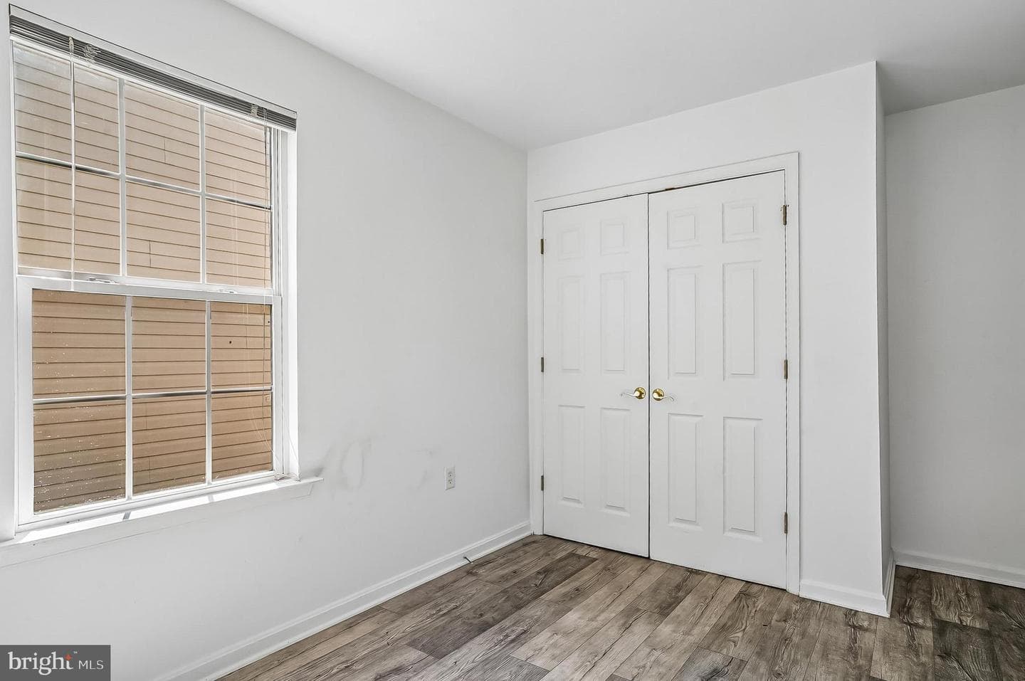 1025 Dundee Court photo 34