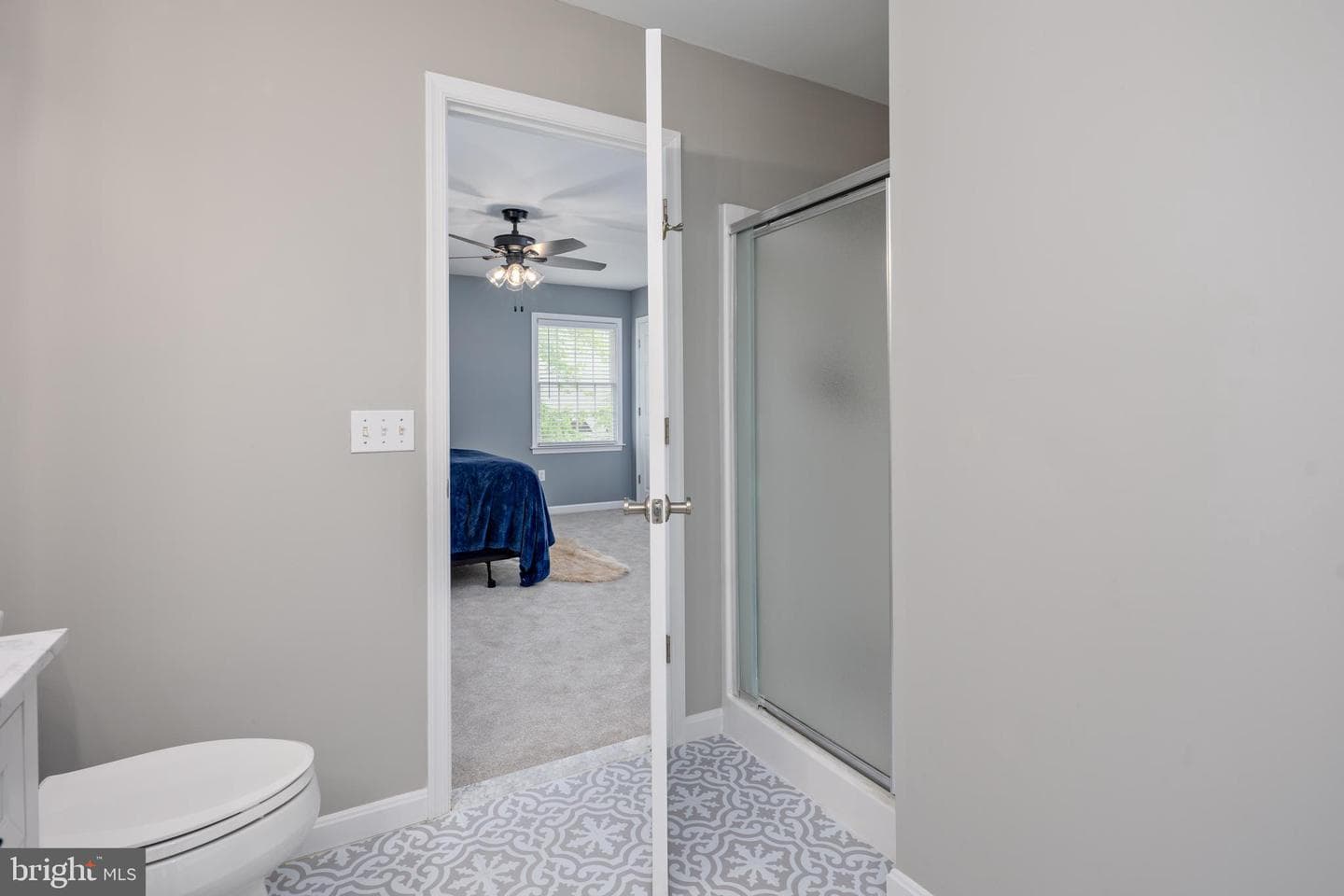 421 Victoria Way photo 24