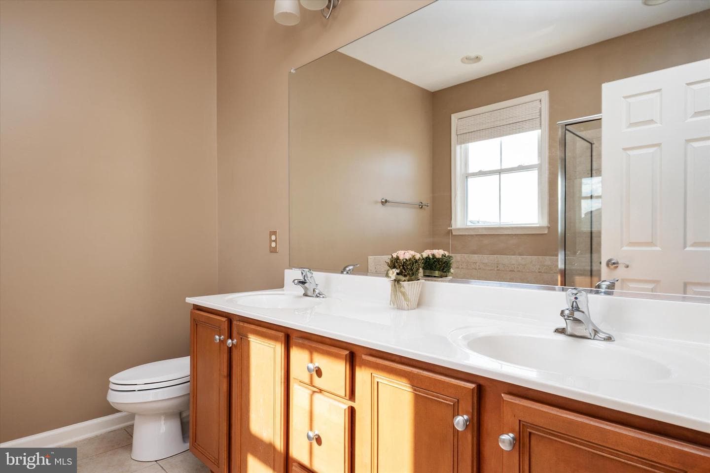 111 Keenan Way photo 26