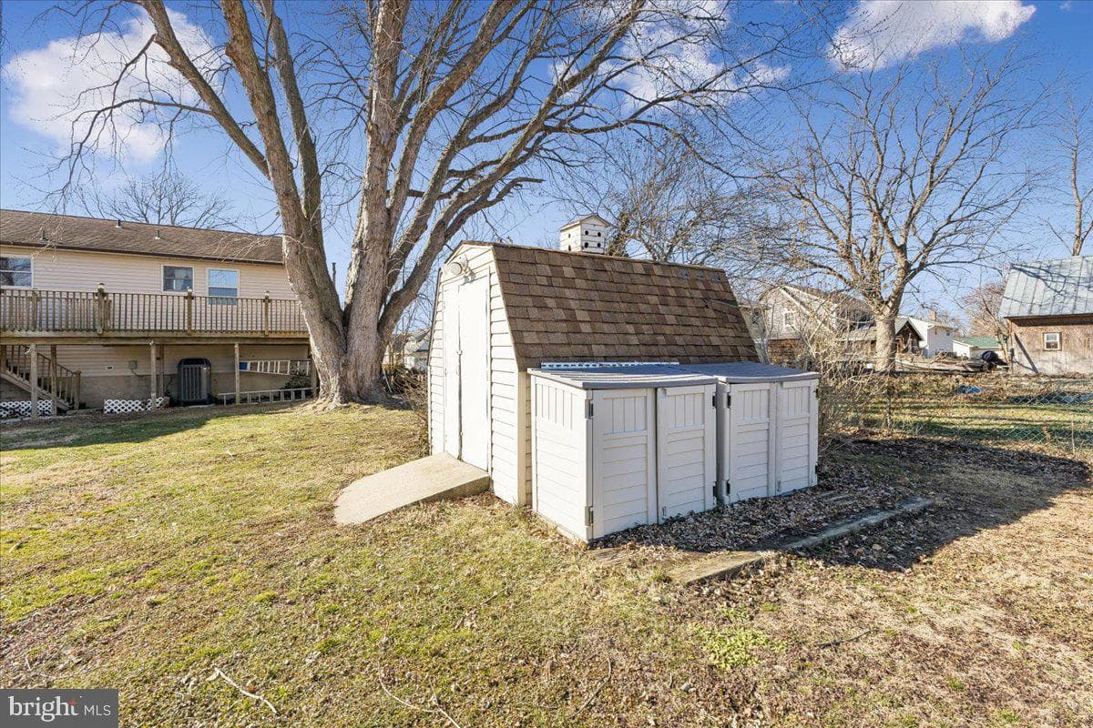 117 Bay Dr photo 29