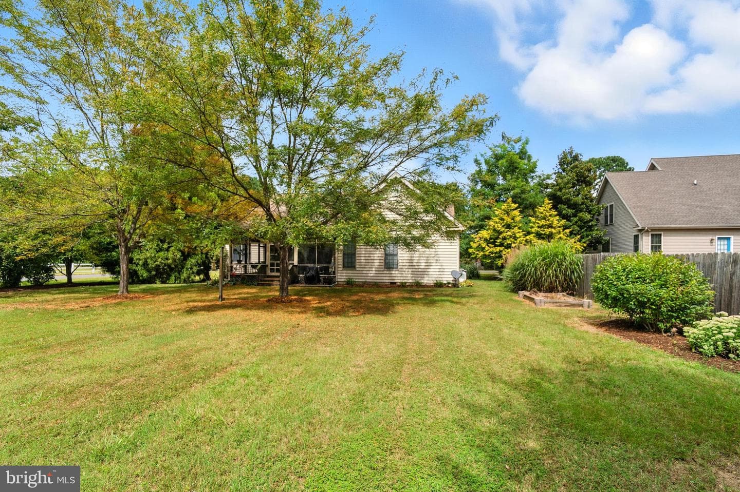 104 Garland Avenue photo 31