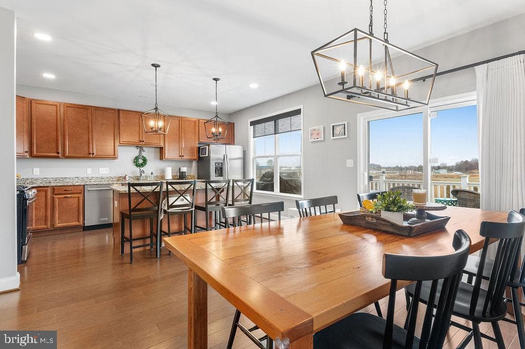 252 Mikes Way photo 12