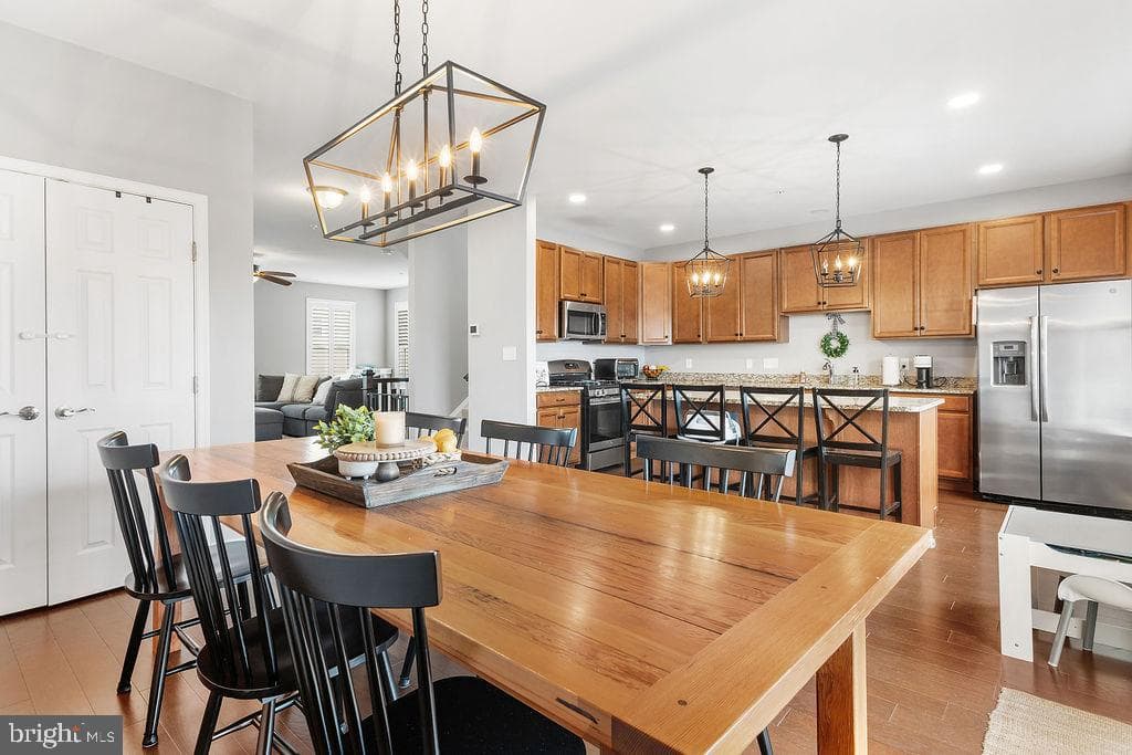 252 Mikes Way photo 13