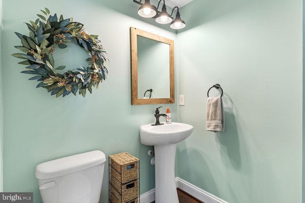 252 Mikes Way photo 25