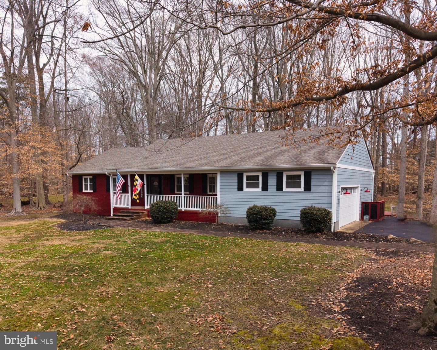 344 Prospect Bay Drive W photo 2