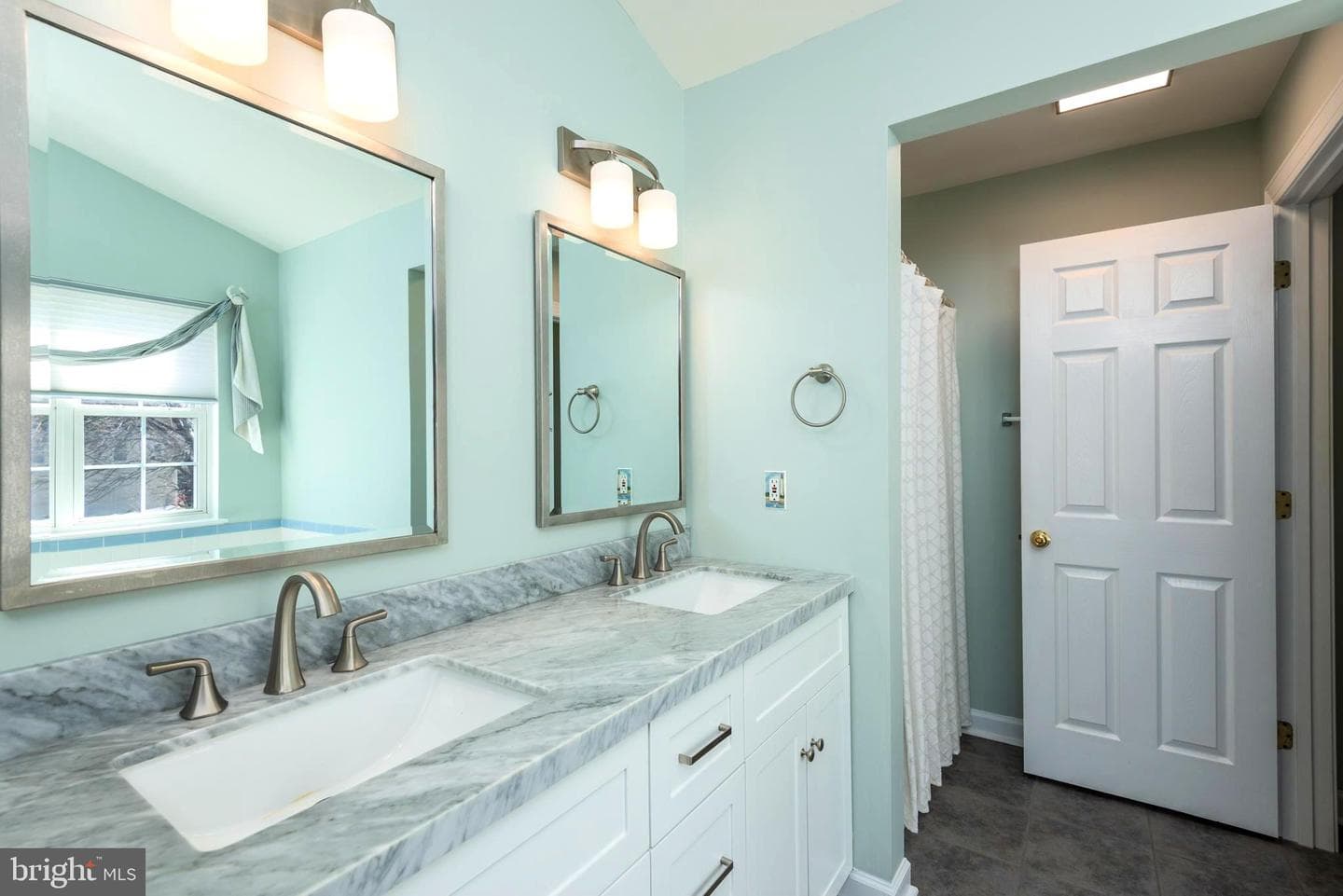 2613 Cecil Drive photo 37