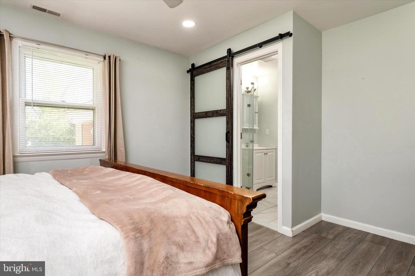 1029 Romancoke Road photo 10