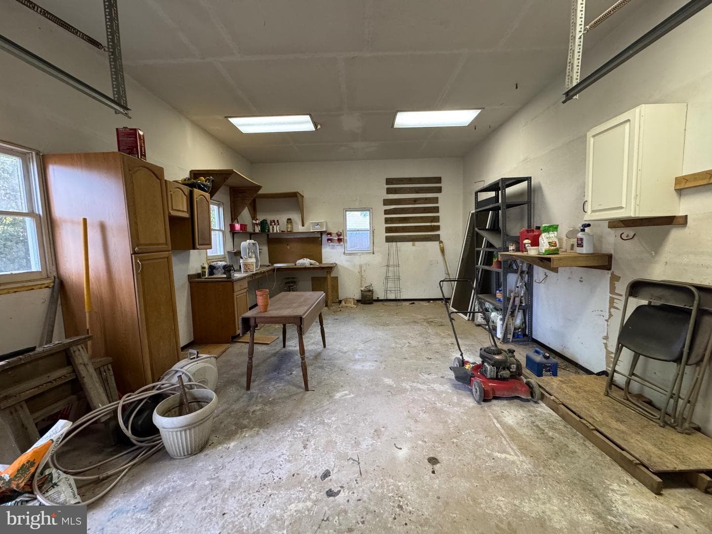 211 Queen Anne Road photo 49