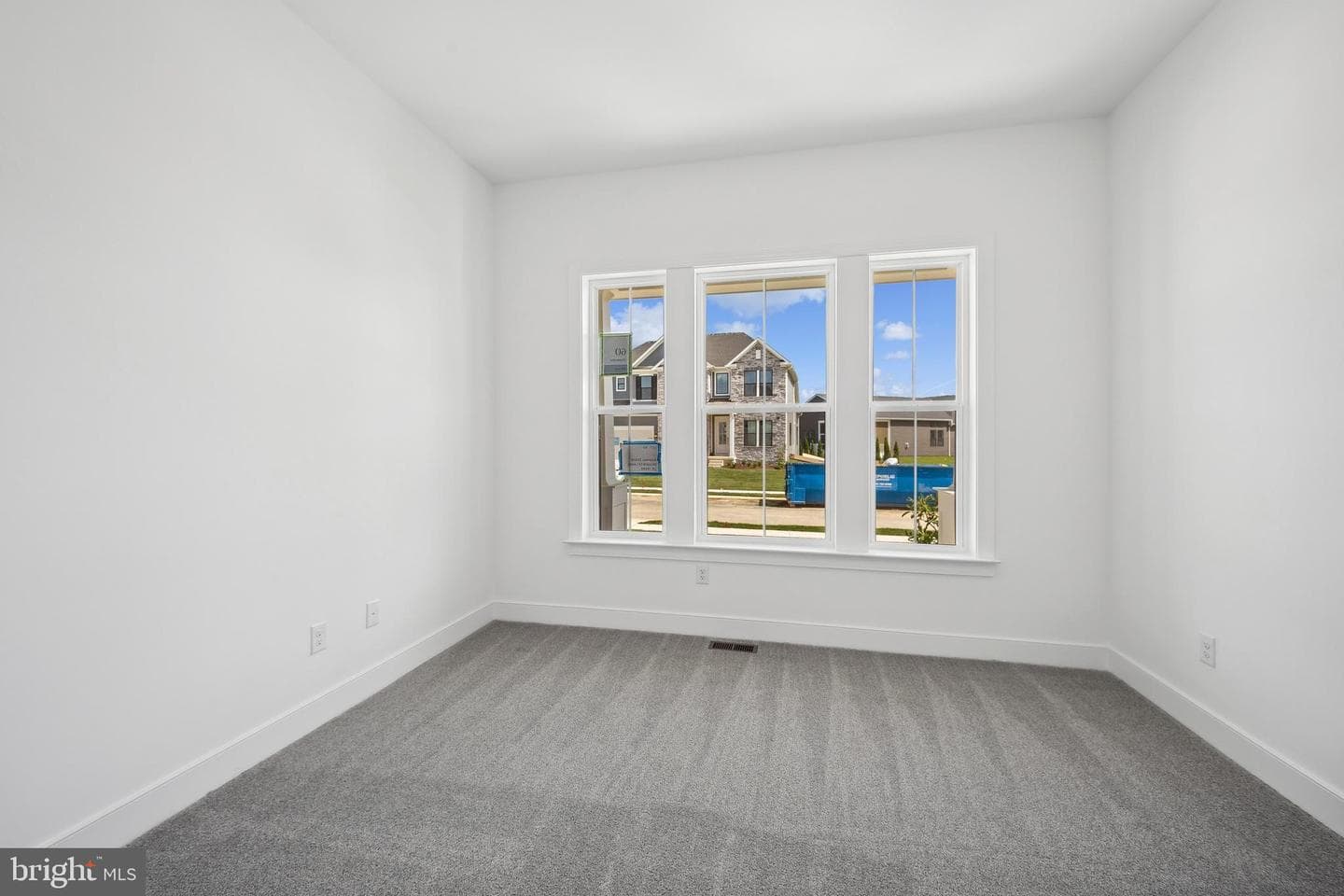 121 Kinglet Court photo 12