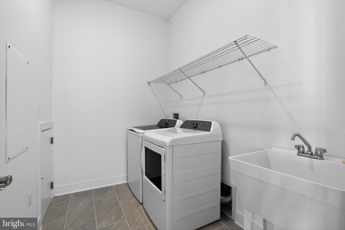 539 Warbler Way photo 23