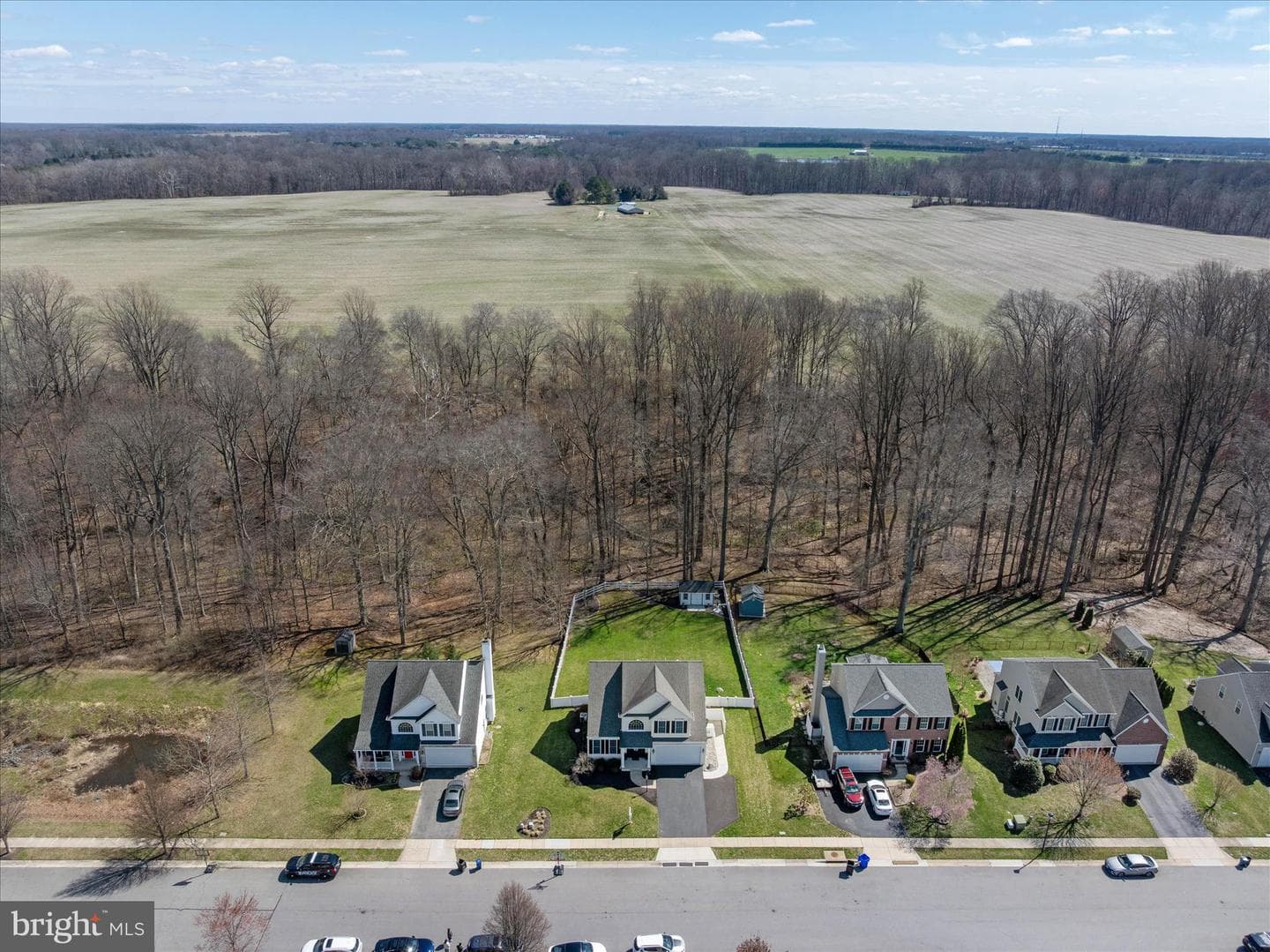 209 N Brook Drive photo 4