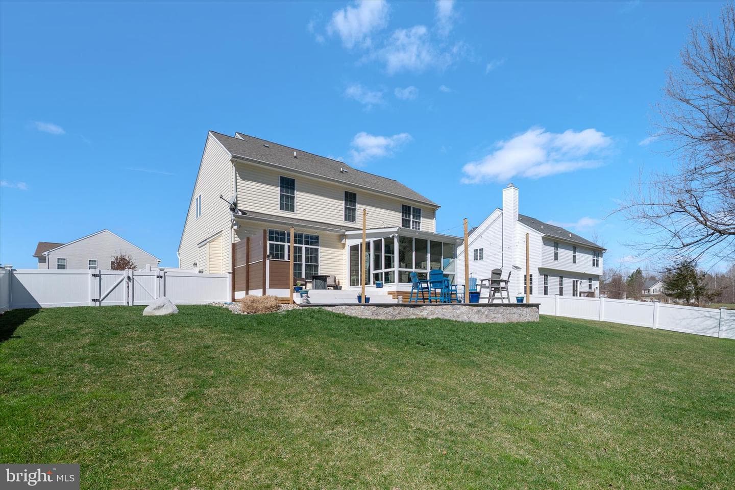 209 N Brook Drive photo 50