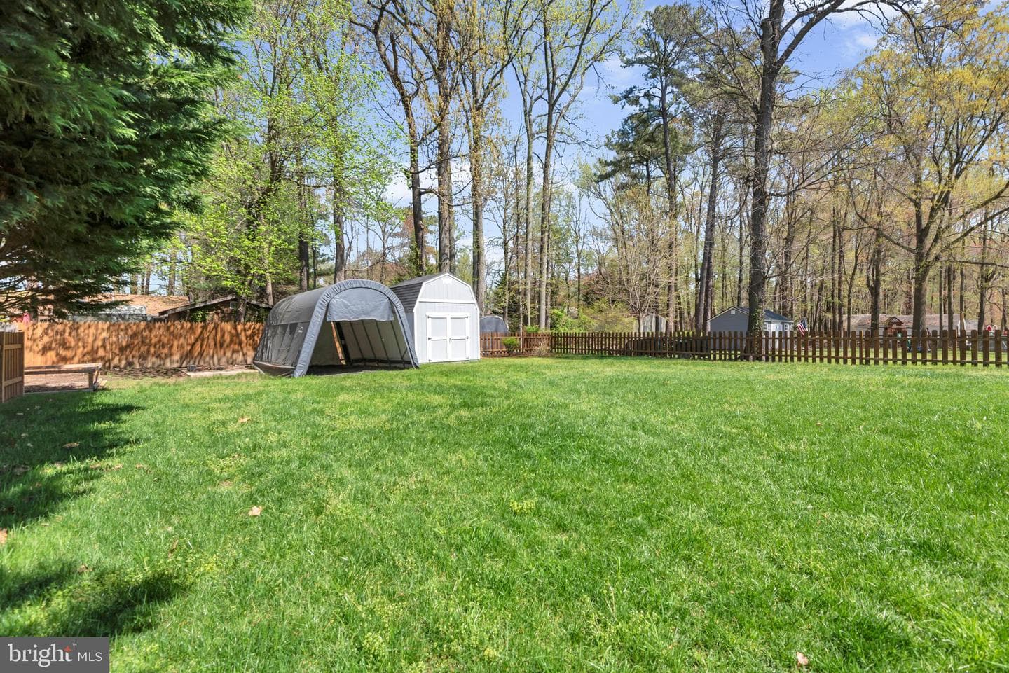 320 Mckay Road photo 39