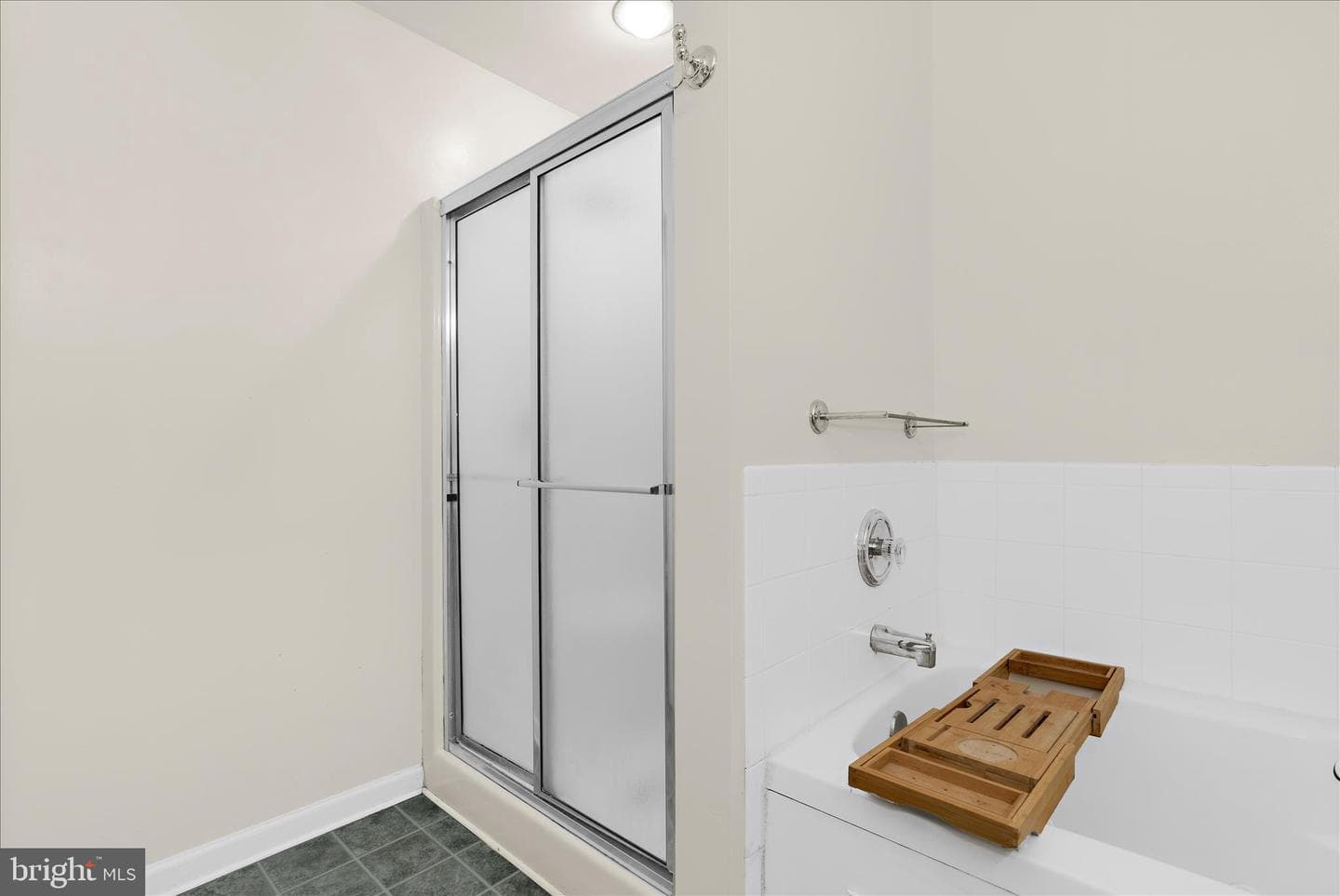 324 Kidwell Avenue photo 46
