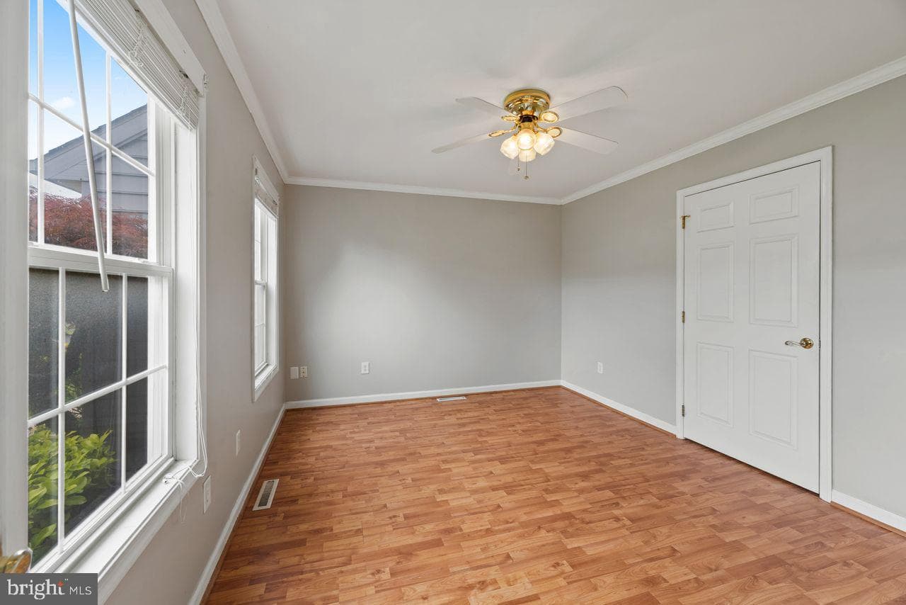 306 Overlook Drive photo 10
