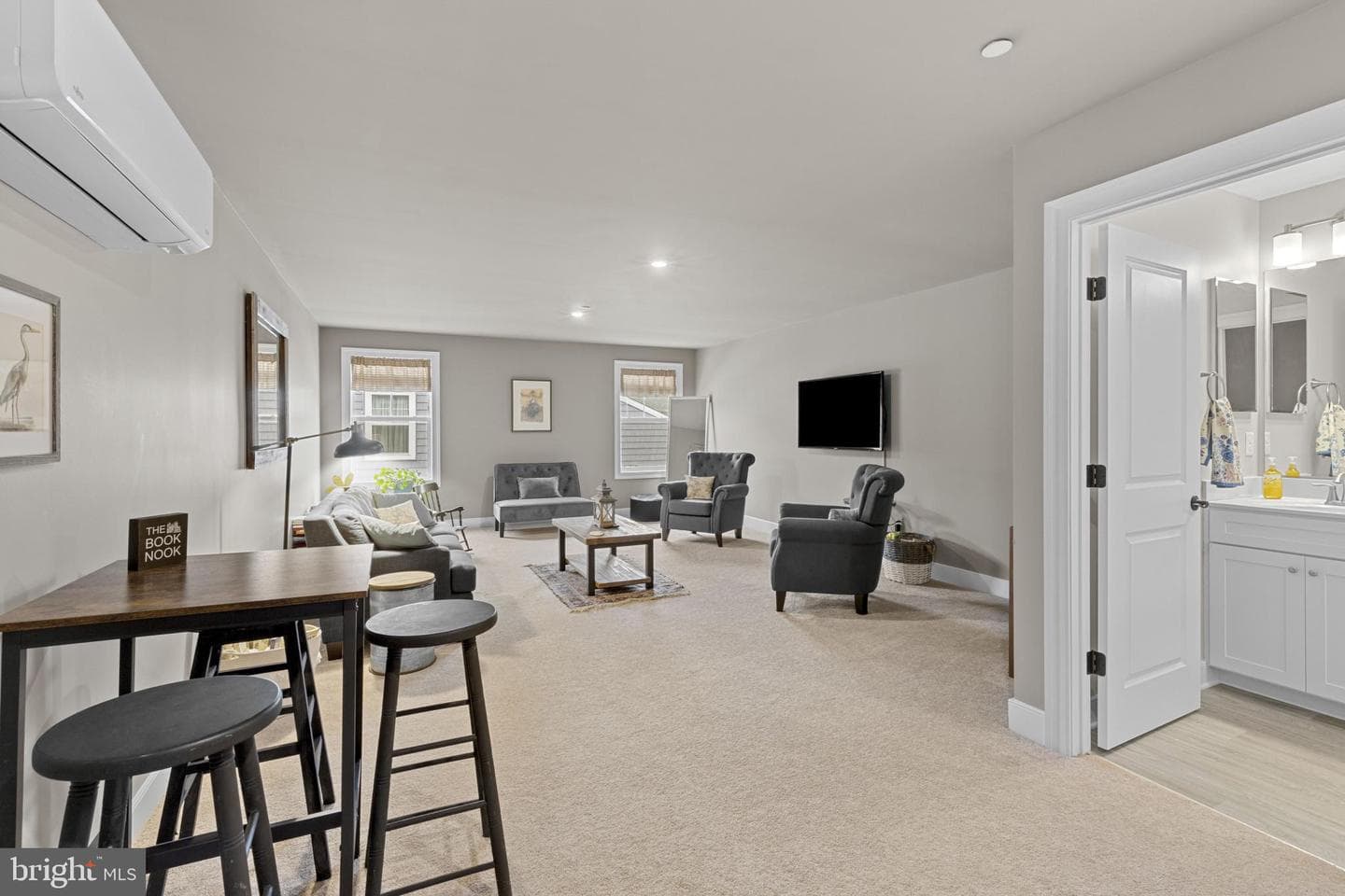115 Masters Way photo 30