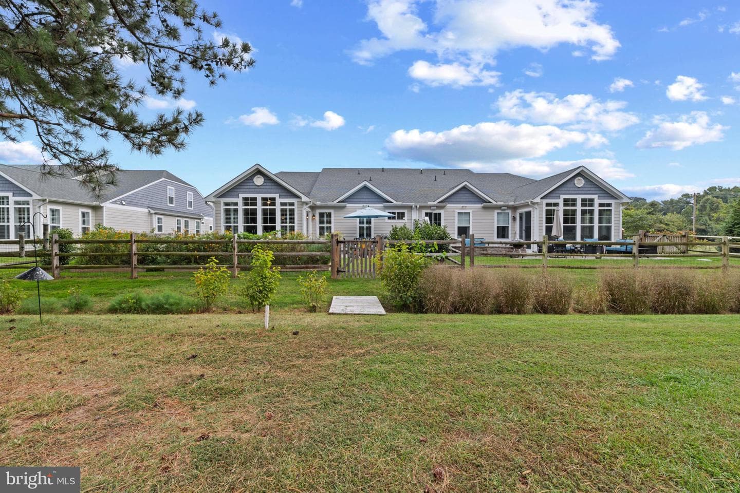 115 Masters Way photo 36