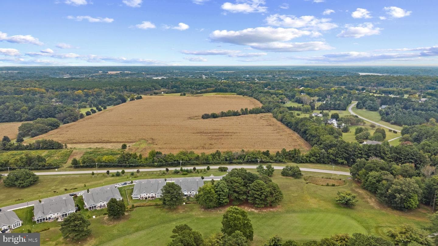 115 Masters Way photo 39