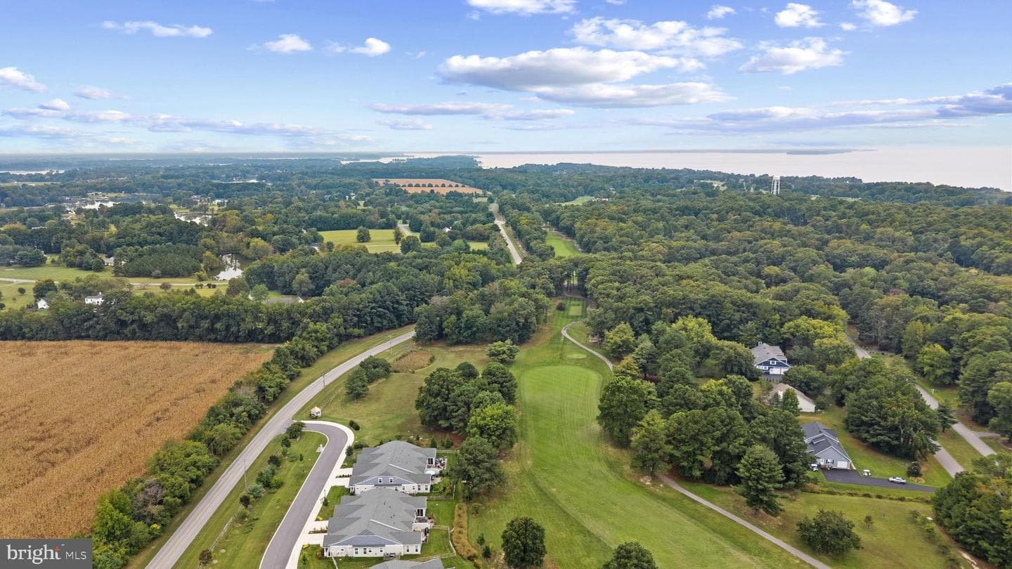 115 Masters Way photo 40