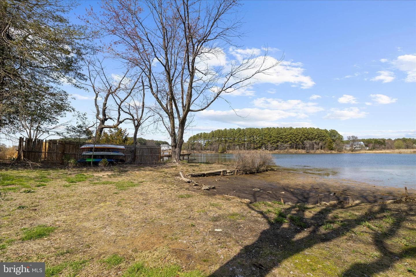 122 N Lake Drive photo 50