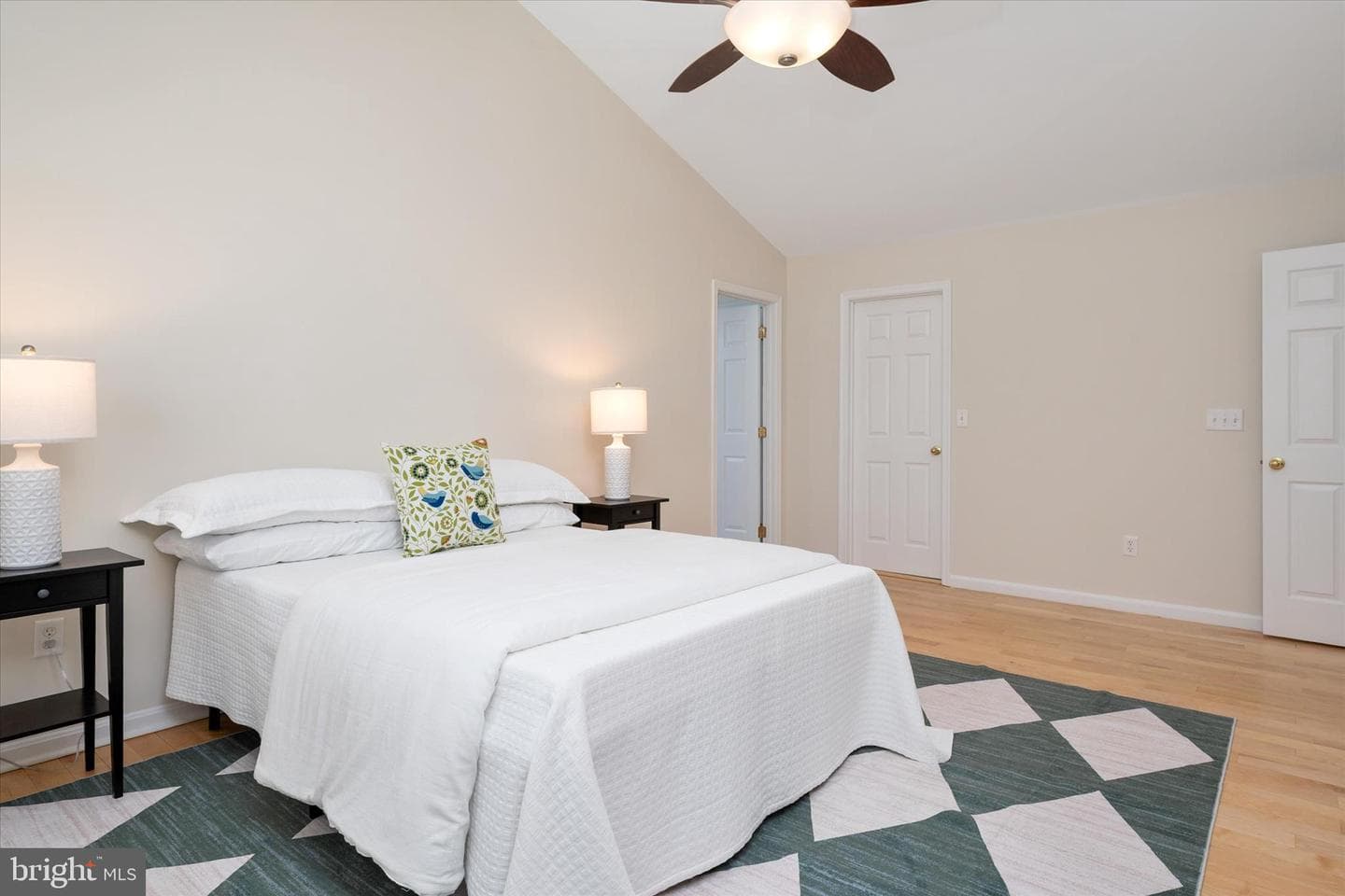 306 Schoolhouse Lane photo 19