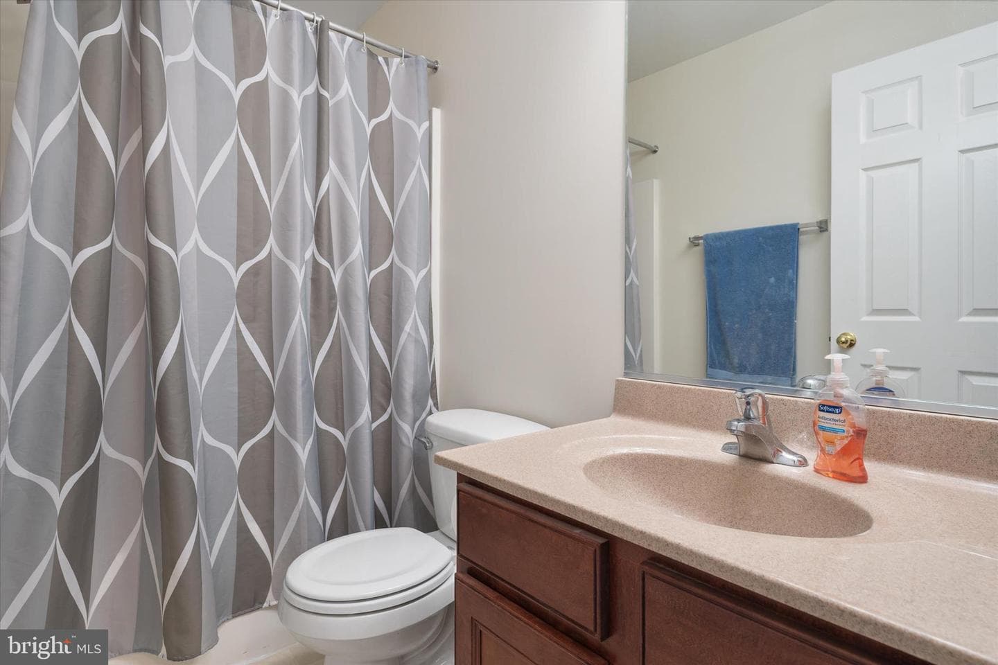 306 Schoolhouse Lane photo 24