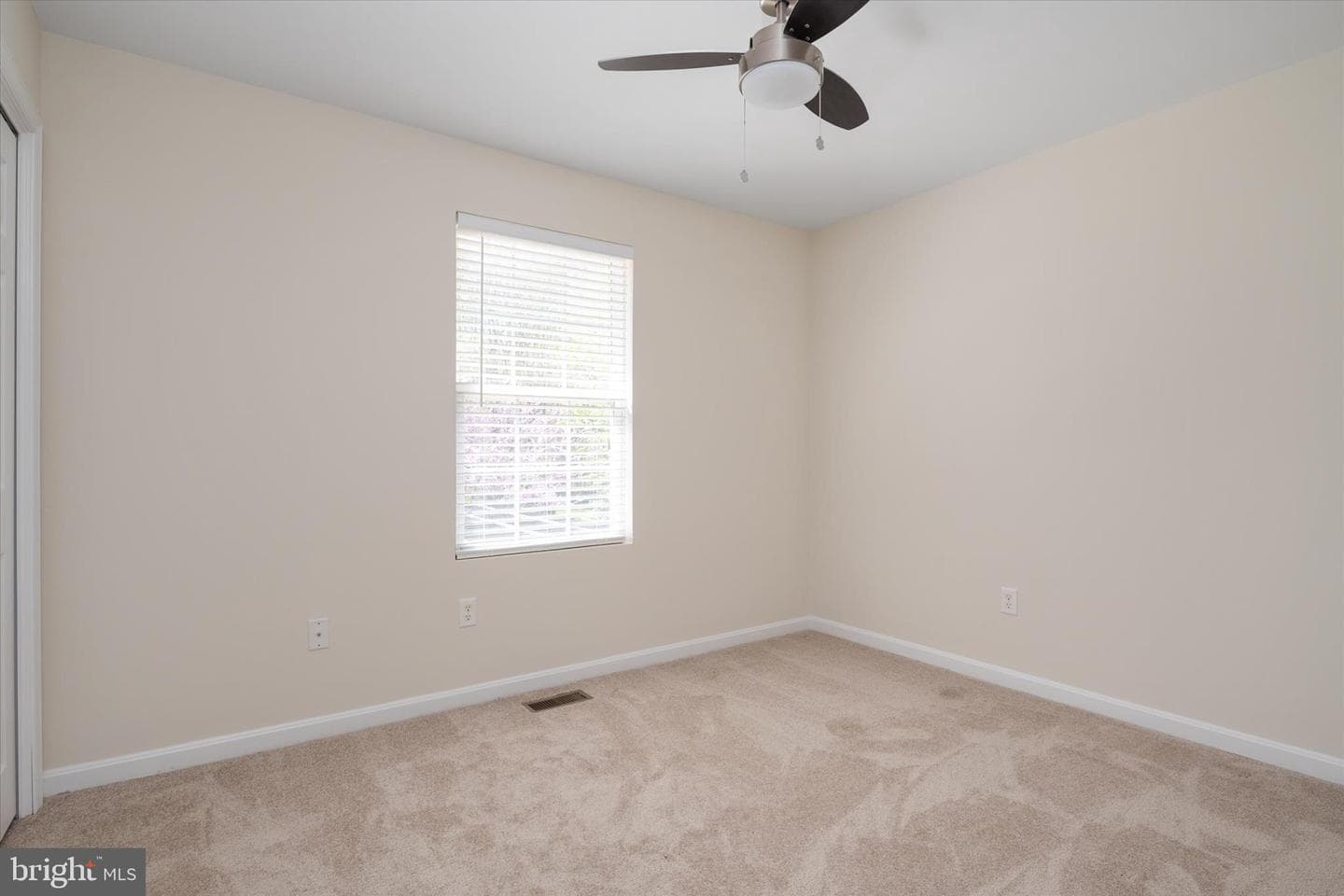 306 Schoolhouse Lane photo 25