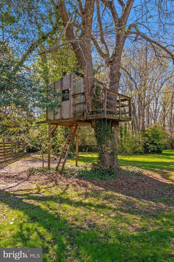 306 Schoolhouse Lane photo 33
