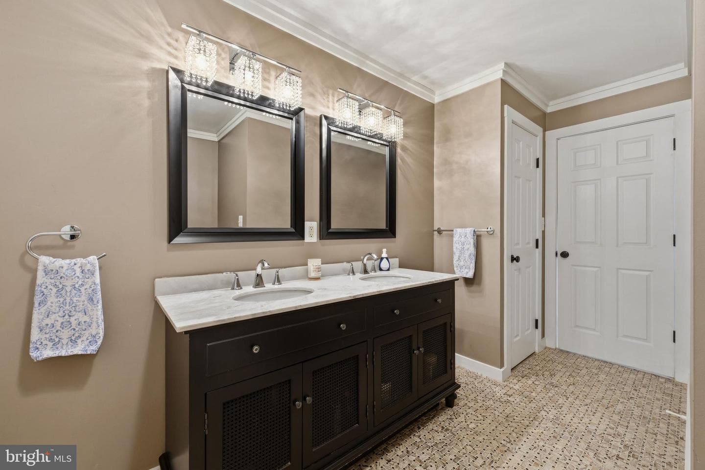 110 Perrys Road photo 52