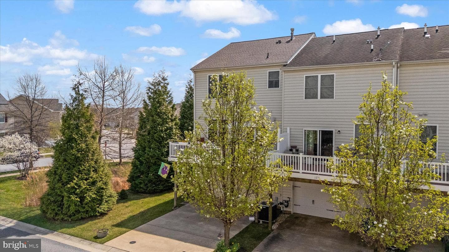 131 John Patrick Drive photo 36