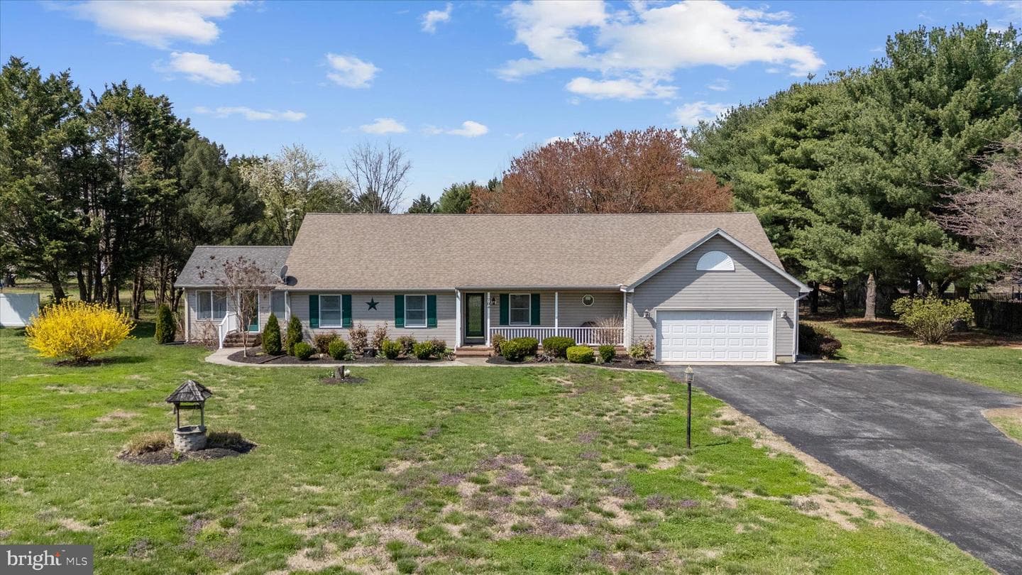 704 Truslow Road photo 42