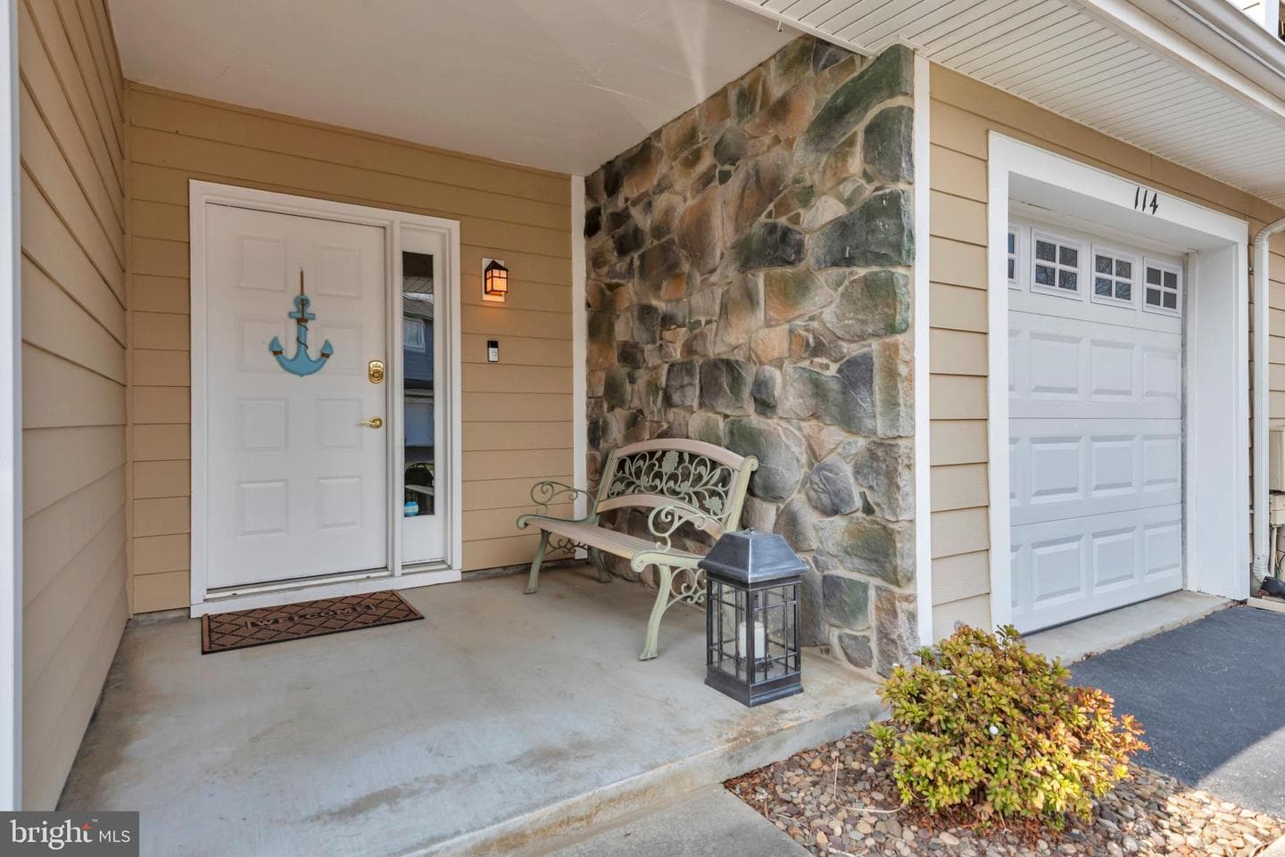 114 Bayview photo 4