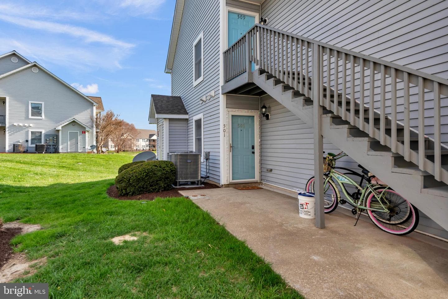 501 Teal Court photo 36