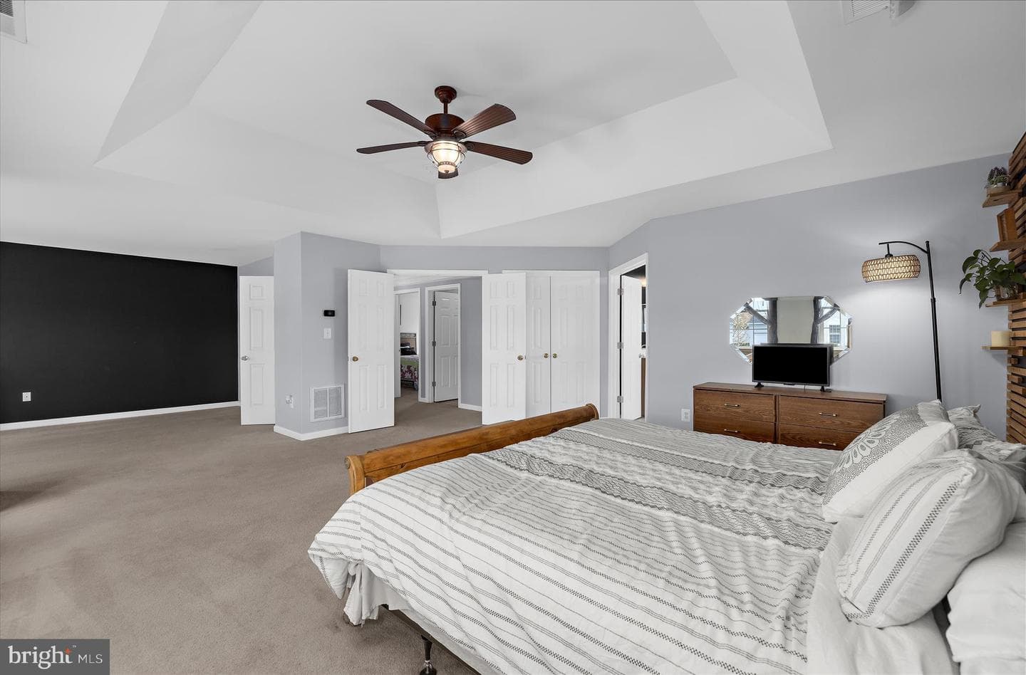 108 Meadowcroft Drive photo 40