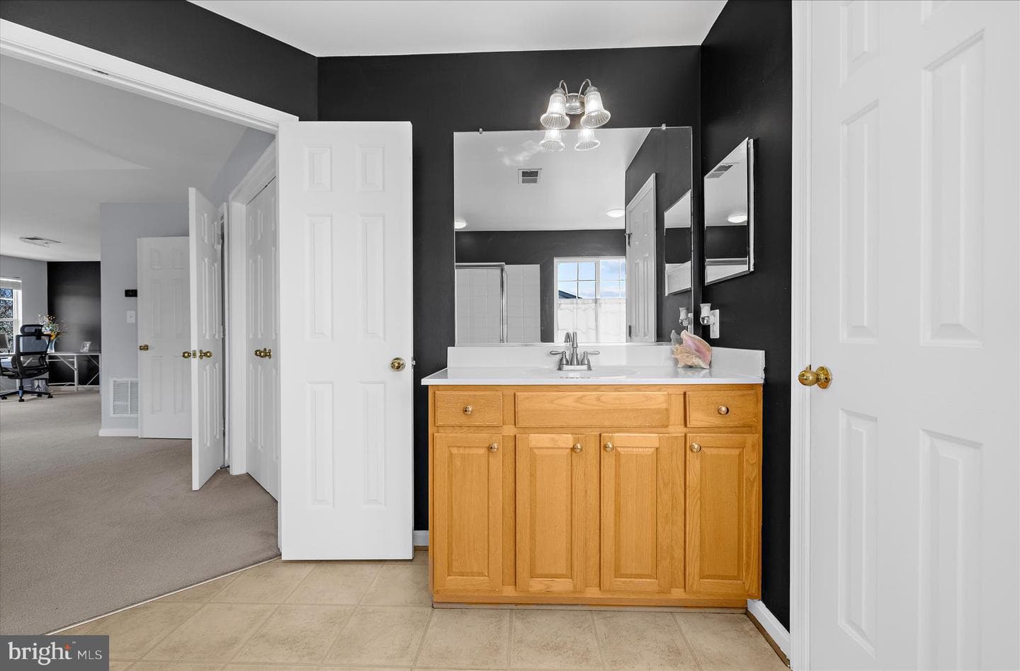 108 Meadowcroft Drive photo 45