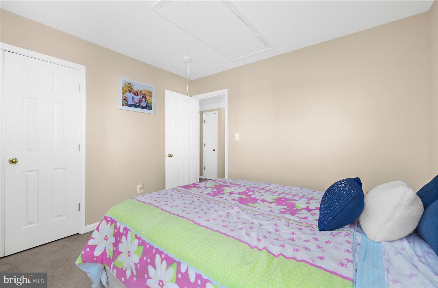 108 Meadowcroft Drive photo 49