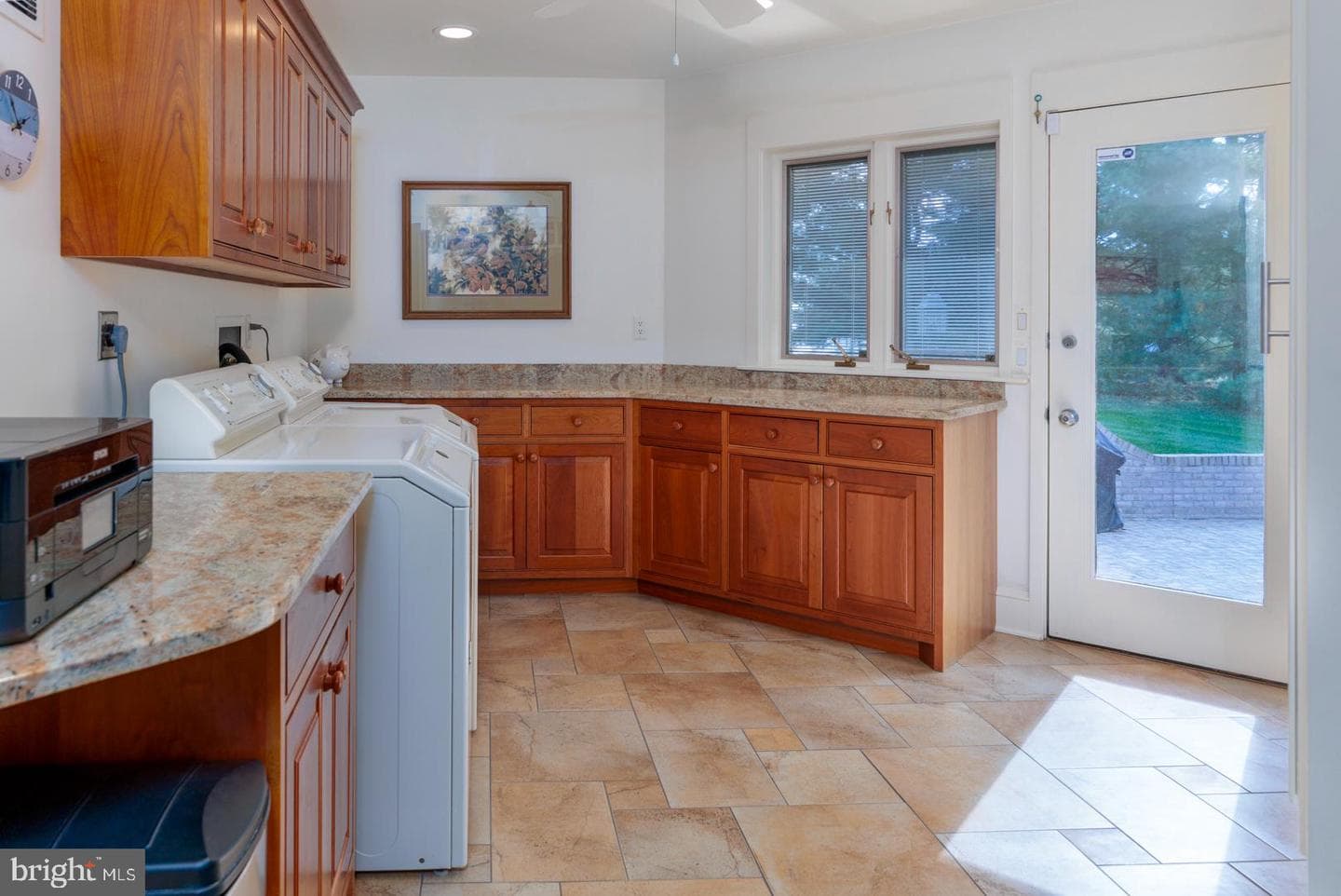 377 Hemsley Drive photo 34