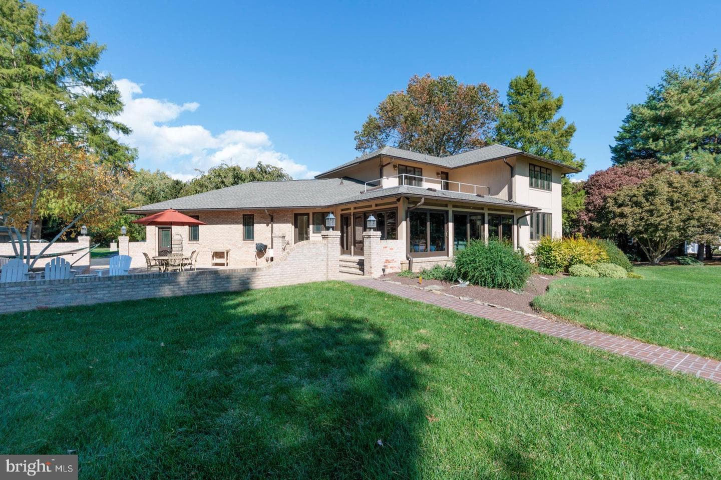 377 Hemsley Drive photo 52