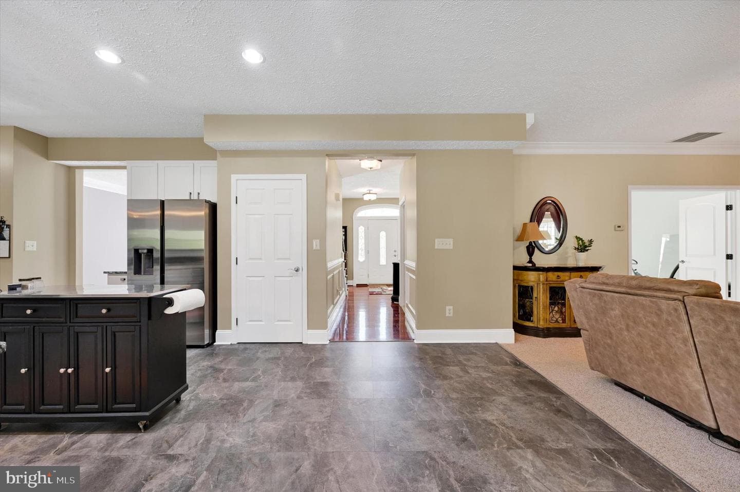 216 Edenderry Avenue photo 19